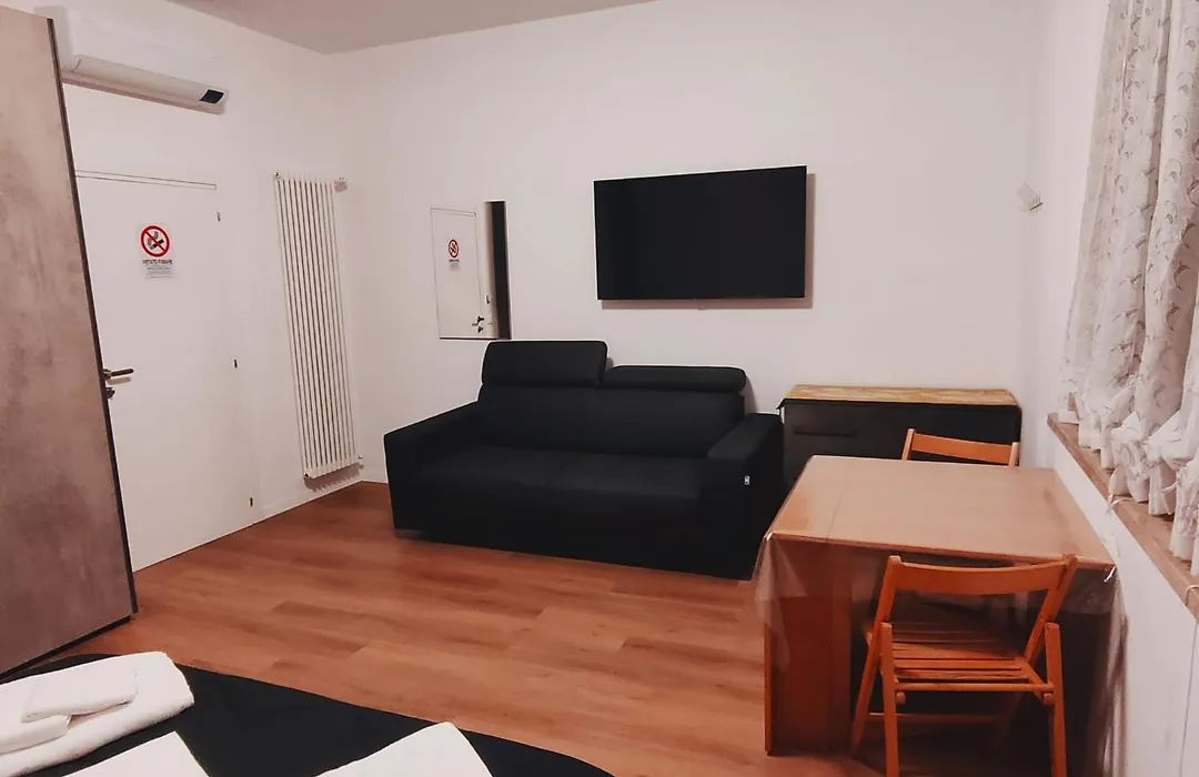 Casa Zagni-1